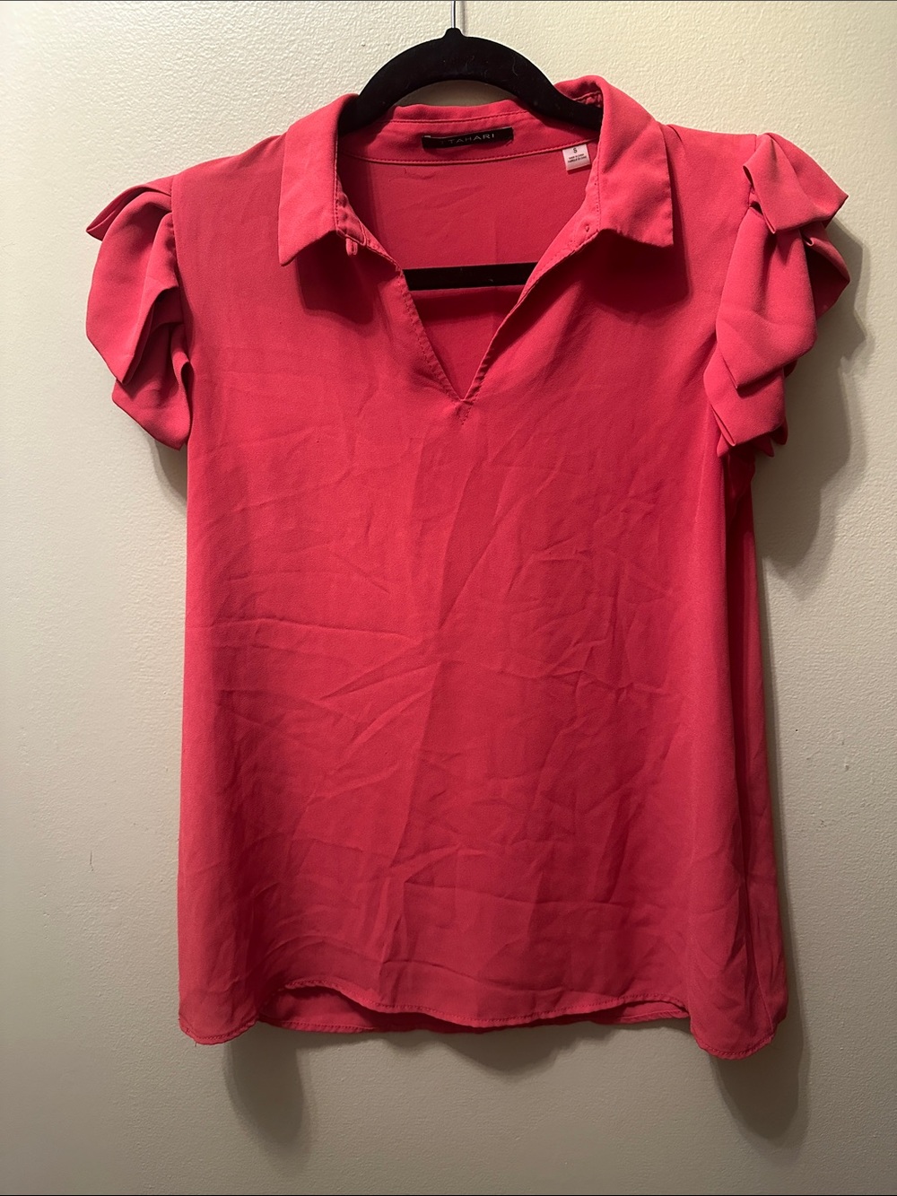 Red Collared Ruffle Sleeve Blouse